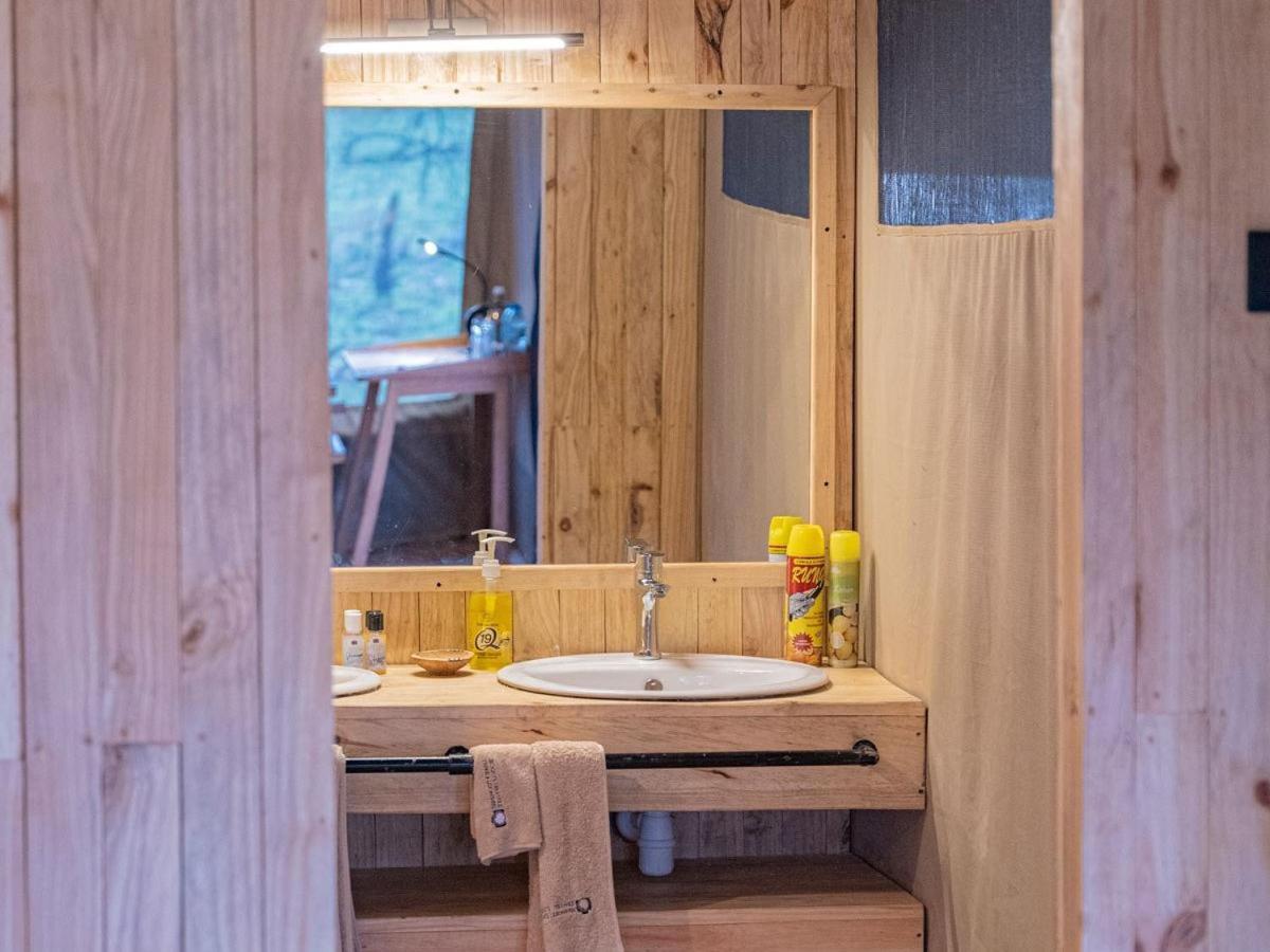 Serengeti Kifaru Tented Lodge Mugumu Kültér fotó