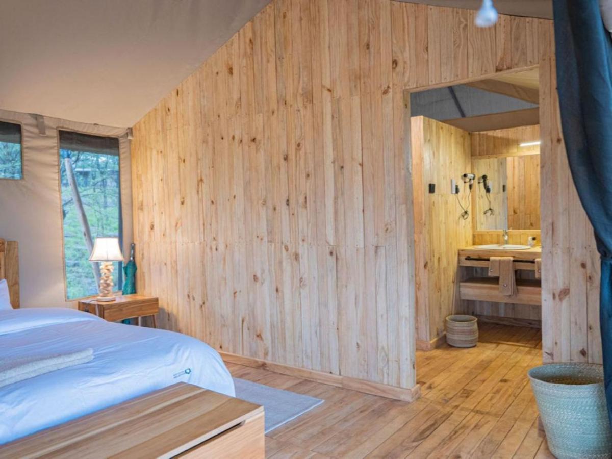 Serengeti Kifaru Tented Lodge Mugumu Kültér fotó